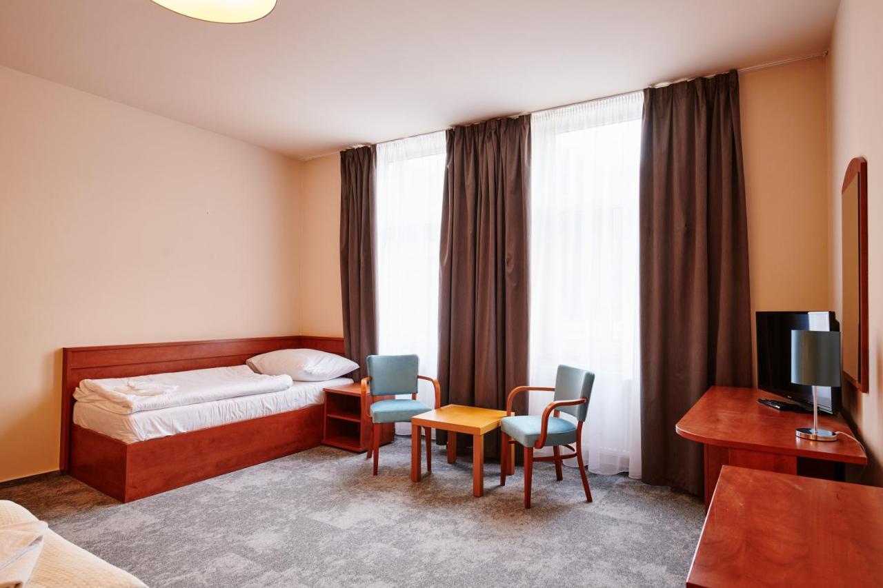 Hotel Terasa Вимперк Екстериор снимка