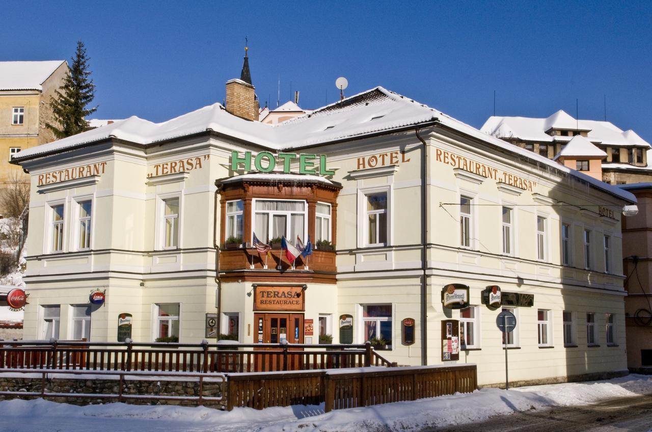 Hotel Terasa Вимперк Екстериор снимка