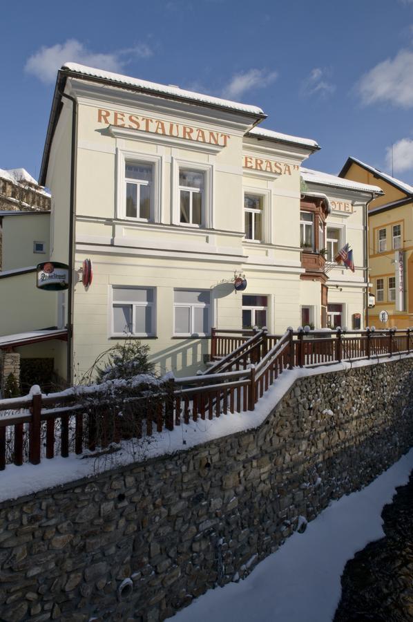 Hotel Terasa Вимперк Екстериор снимка